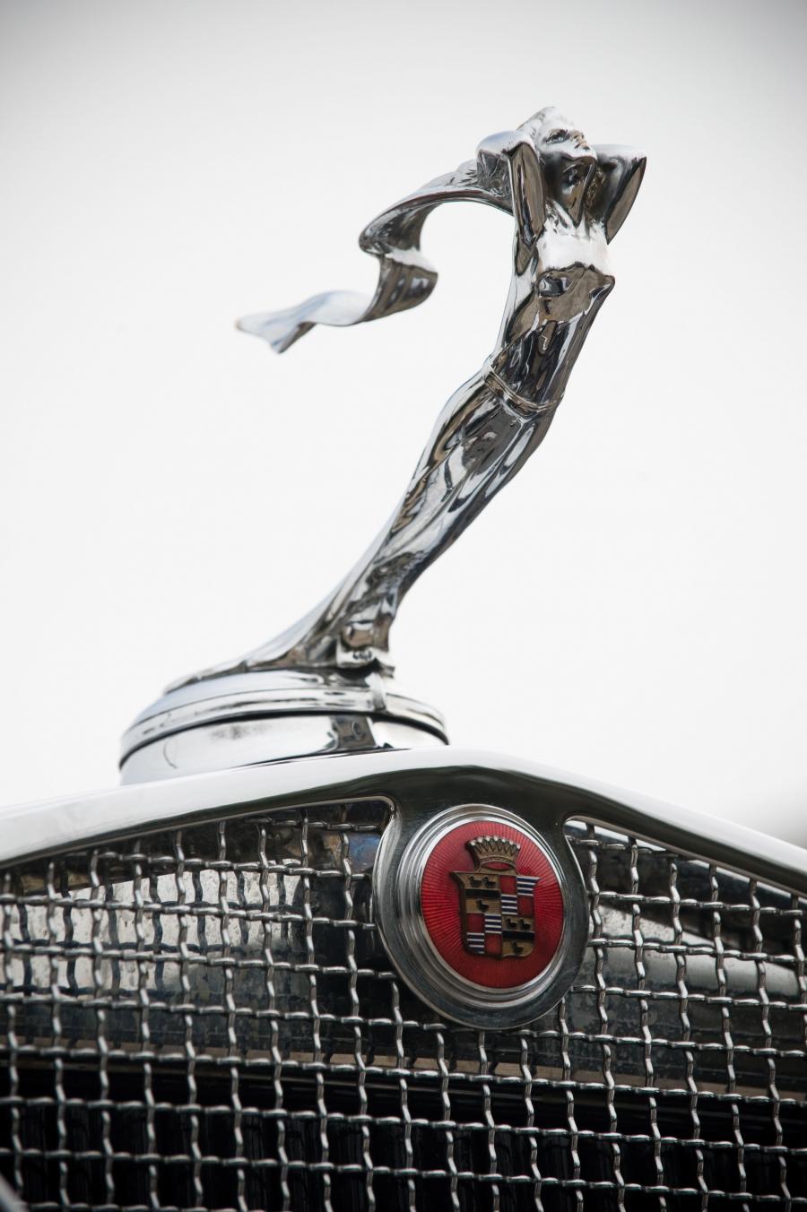  Cadillac V16 Roadster by Fleetwood 1931 года  (фото 4 из 12)